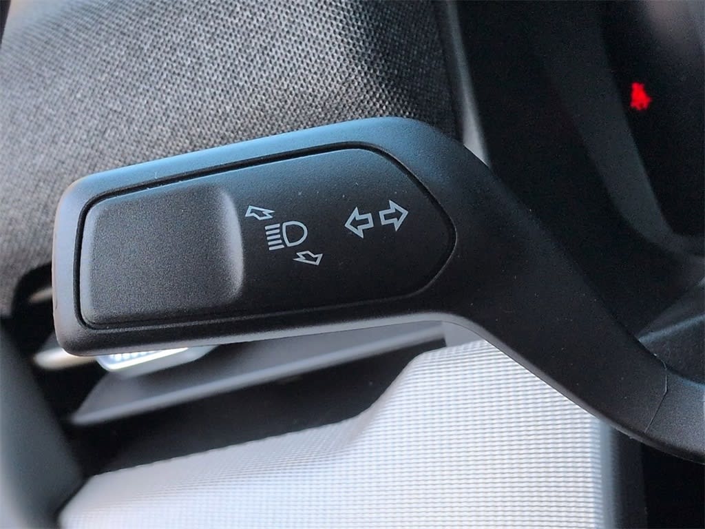 Thumbnail: 2026 Ford Explorer - 32