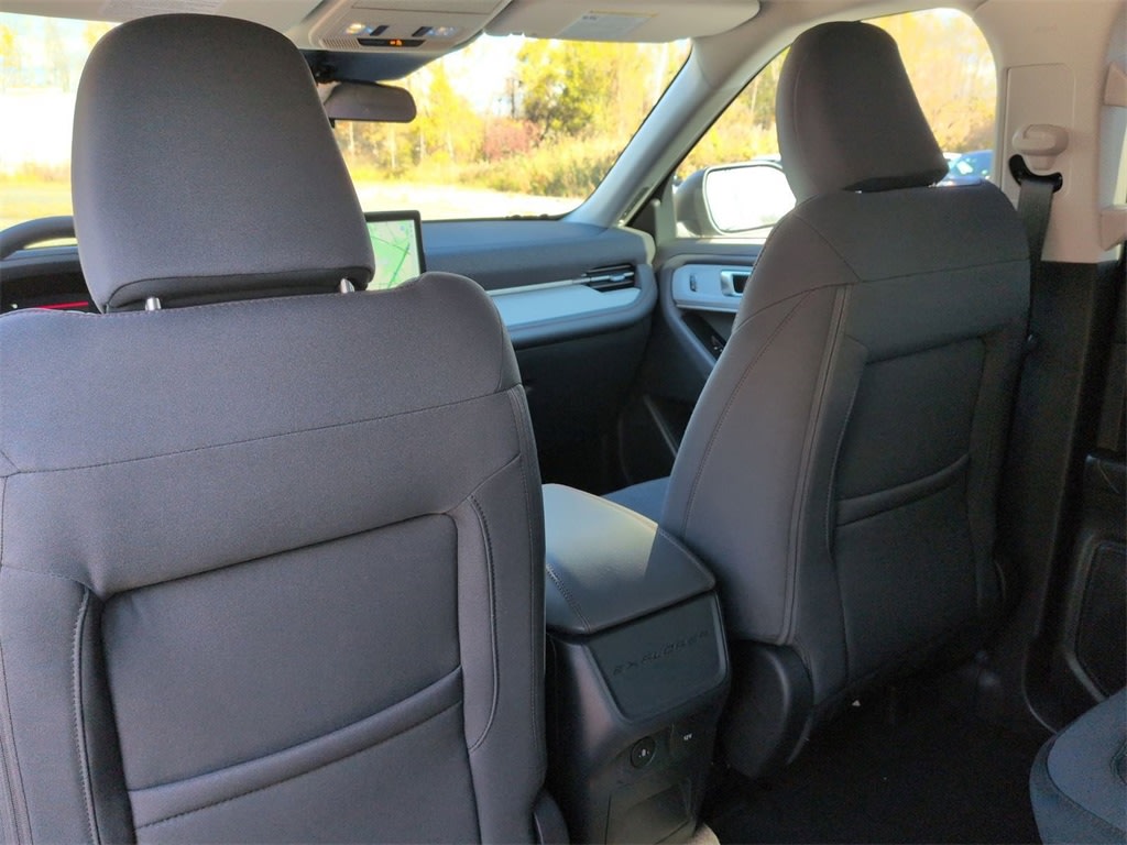 Thumbnail: 2026 Ford Explorer - 10