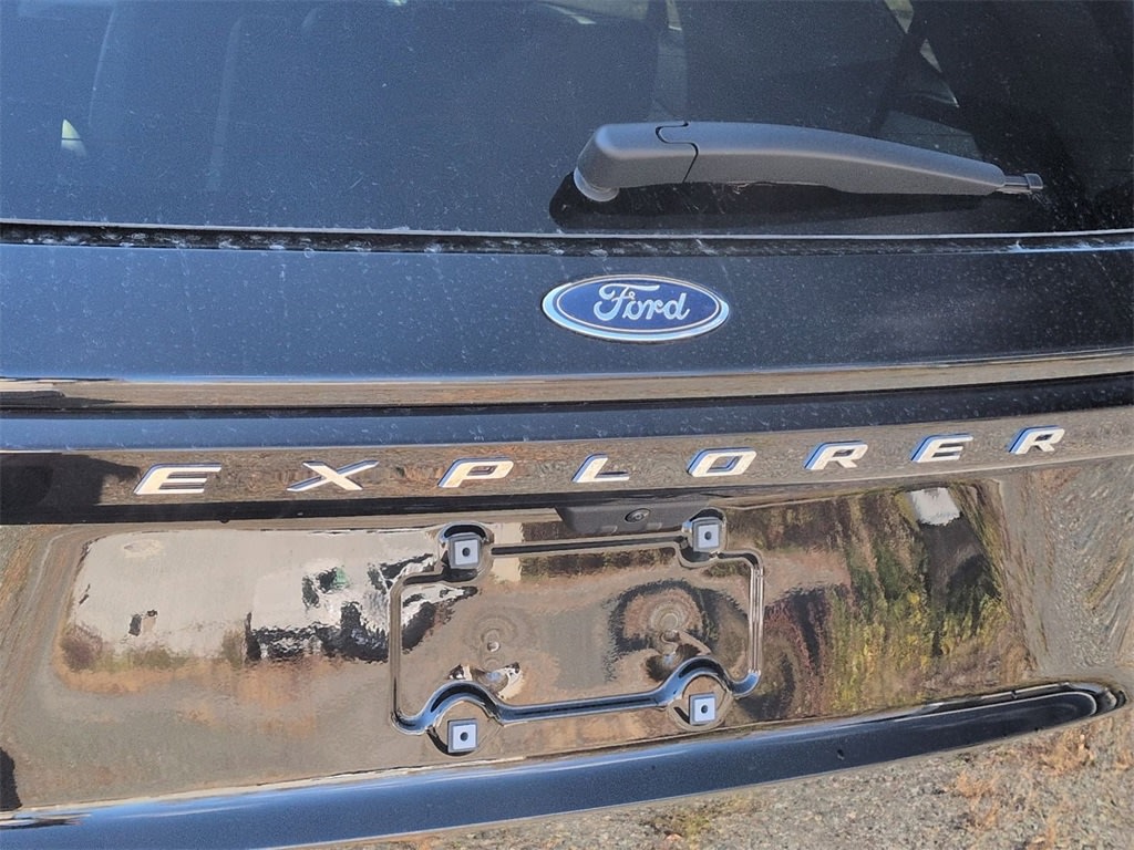 Thumbnail: 2026 Ford Explorer - 24