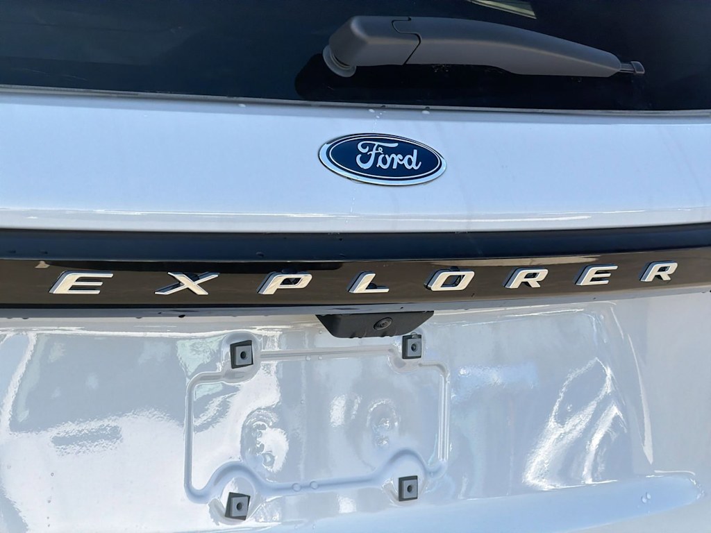 Thumbnail: 2026 Ford Explorer - 24