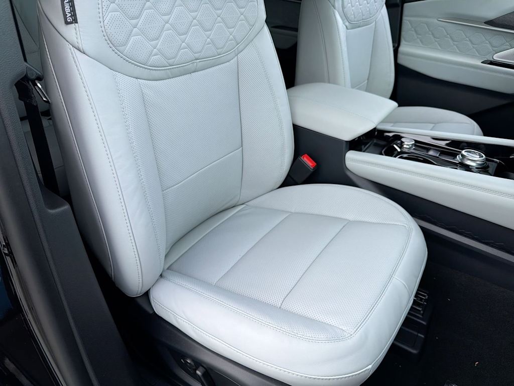 Thumbnail: 2026 Ford Explorer - 31