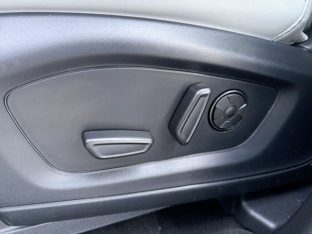 Thumbnail: 2026 Ford Explorer - 26