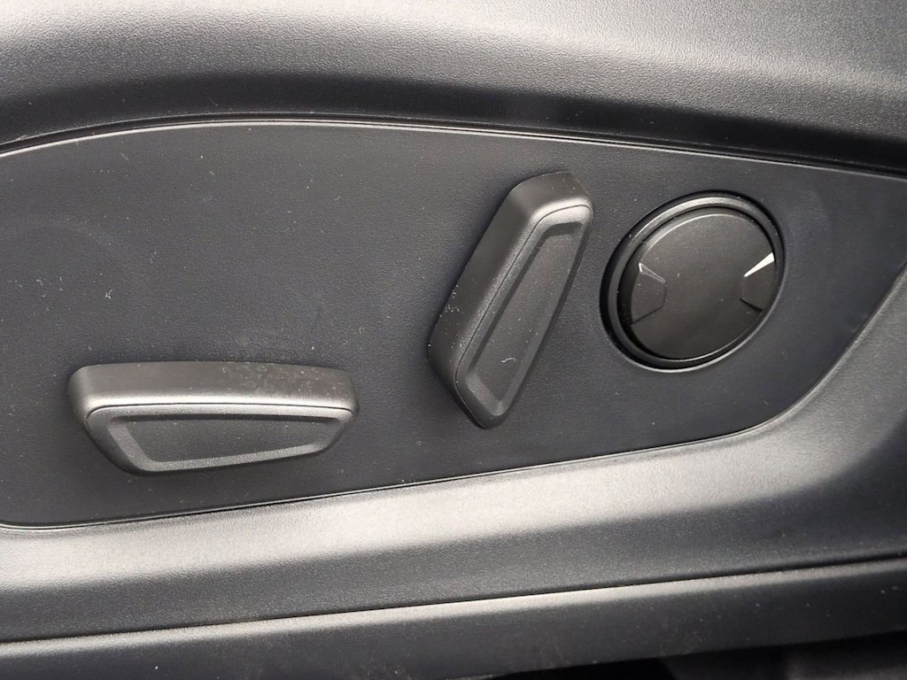 Thumbnail: 2026 Ford Explorer - 26