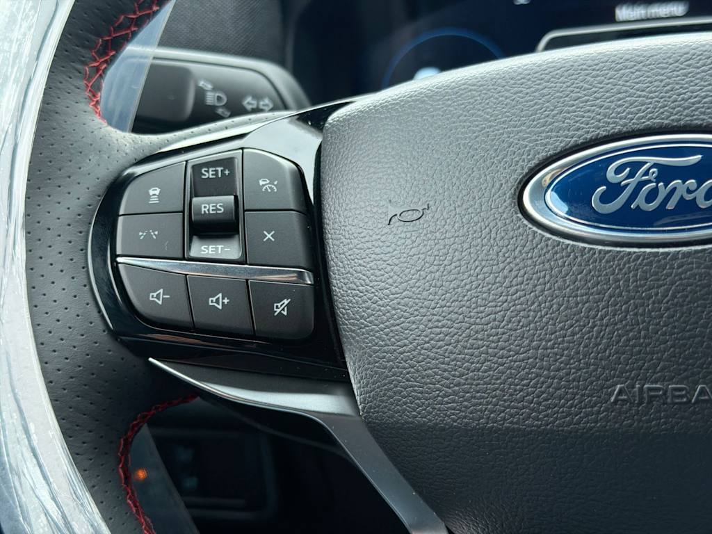 Thumbnail: 2026 Ford Explorer - 31