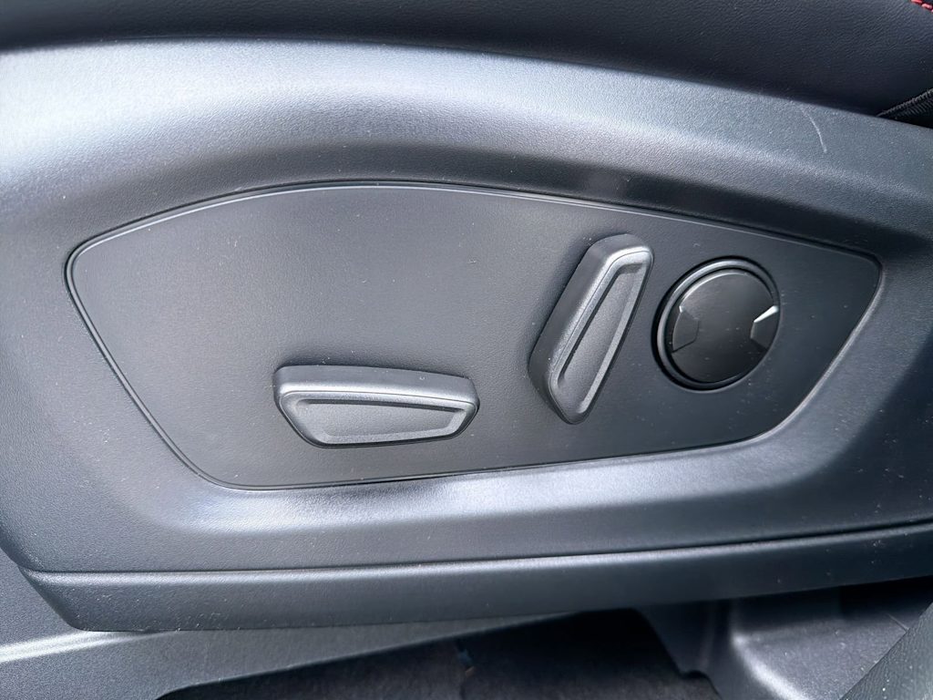 Thumbnail: 2026 Ford Explorer - 23