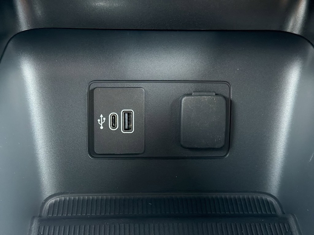 Thumbnail: 2026 Ford Explorer - 36