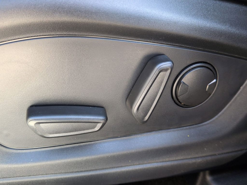 Thumbnail: 2026 Ford Explorer - 27