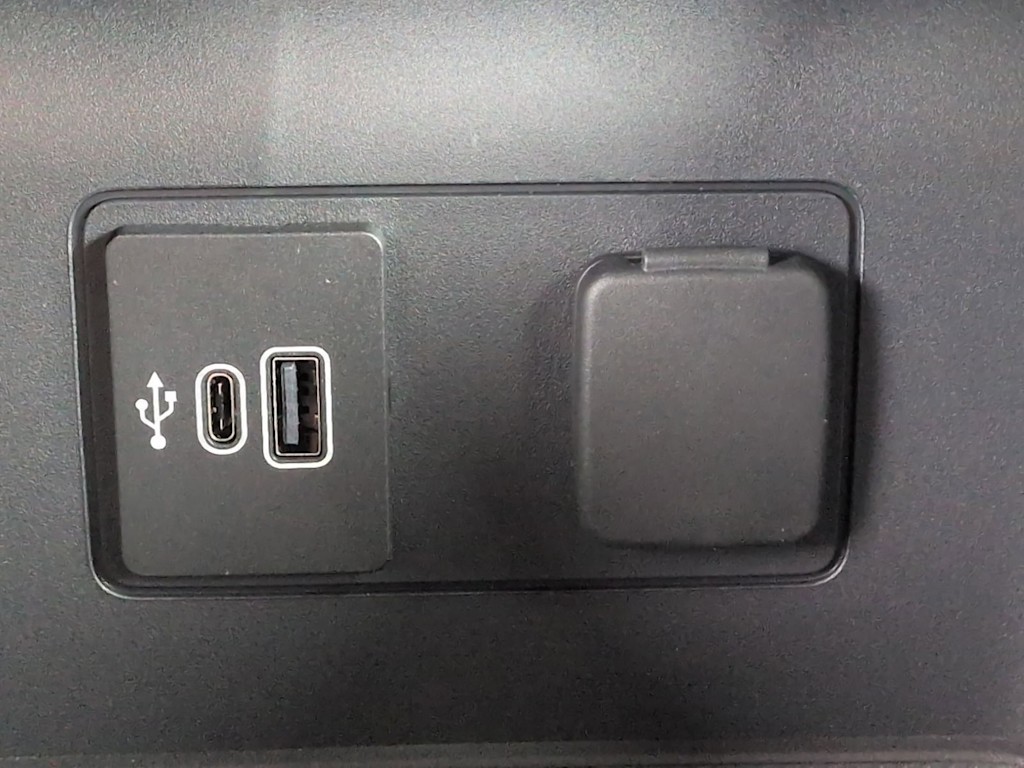 Thumbnail: 2026 Ford Explorer - 37