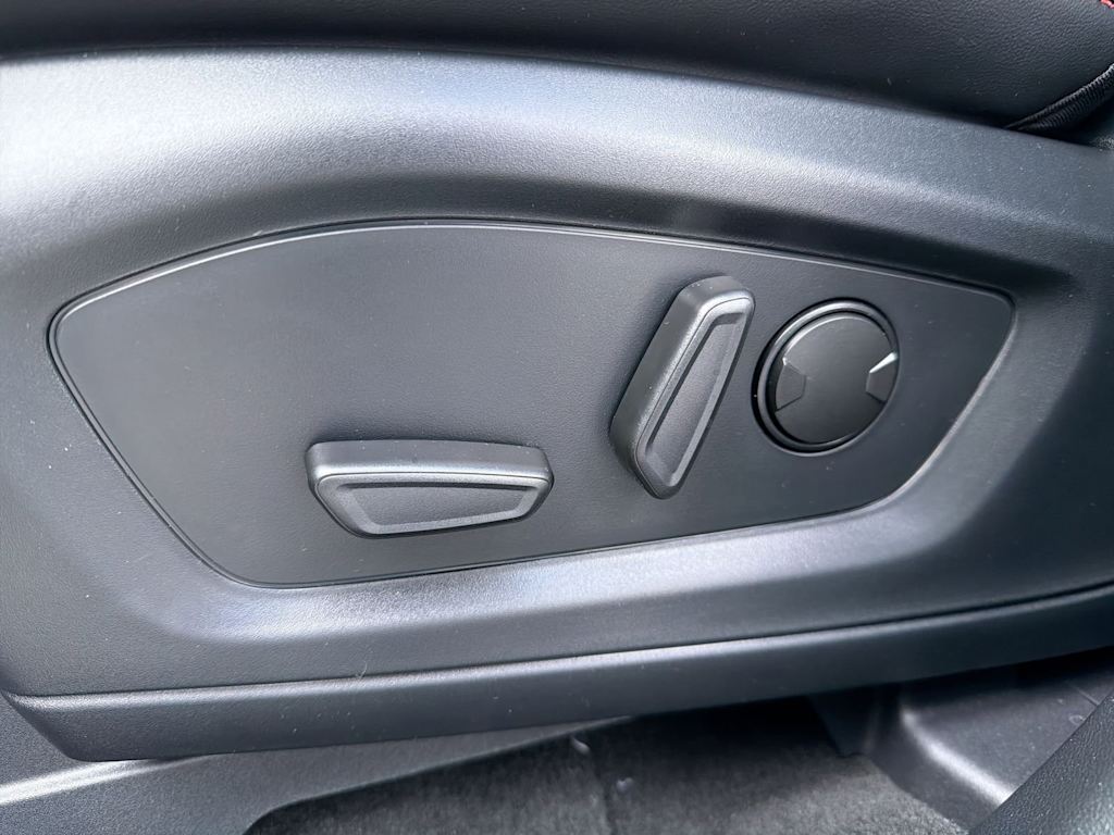 Thumbnail: 2026 Ford Explorer - 26