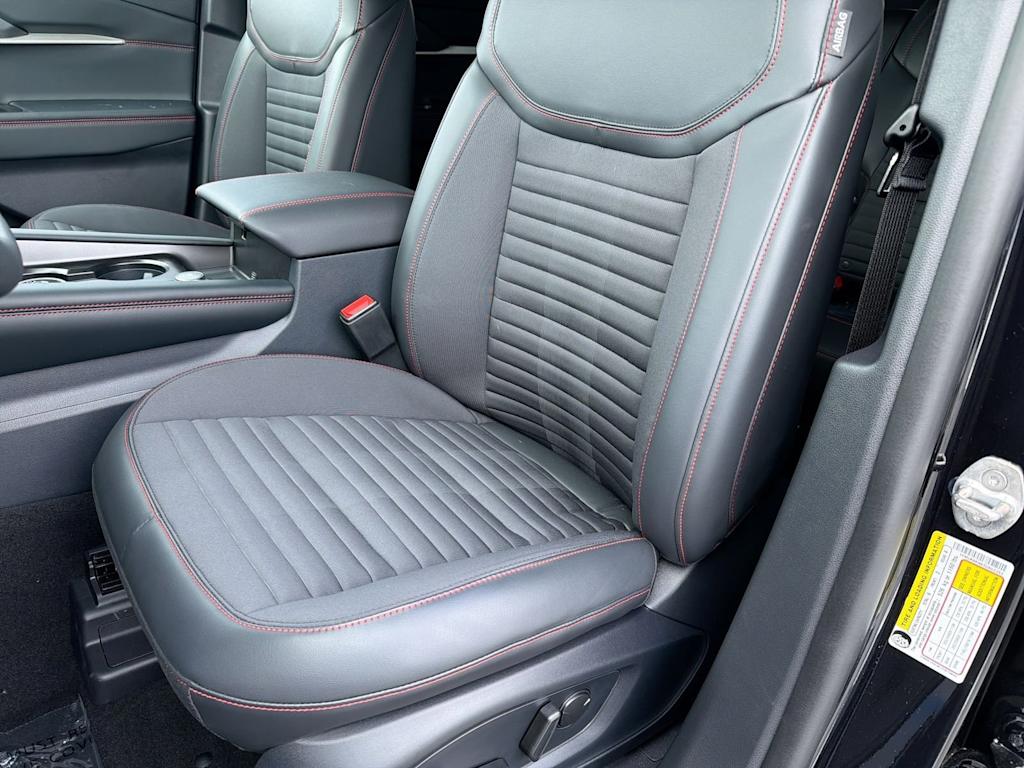 Thumbnail: 2026 Ford Explorer - 10