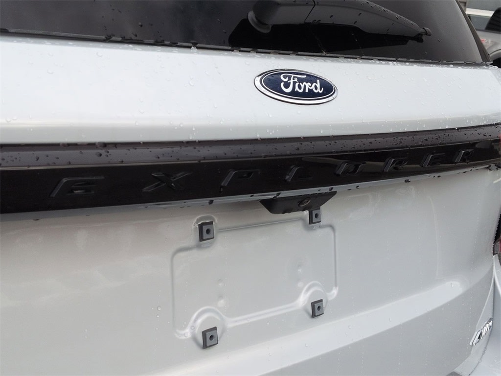 Thumbnail: 2026 Ford Explorer - 7