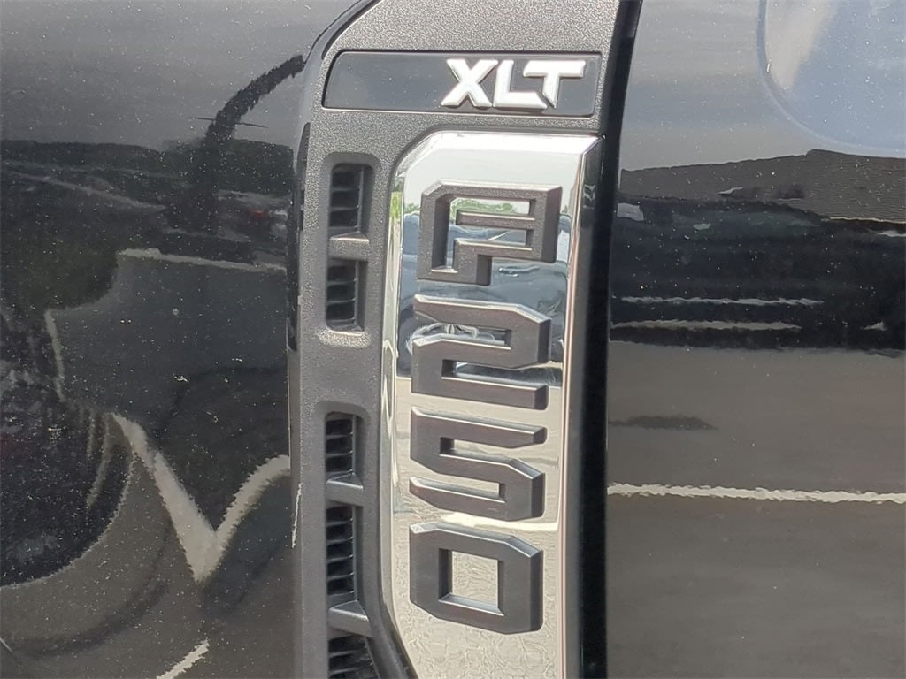 Thumbnail: 2025 Ford F-250 - 15