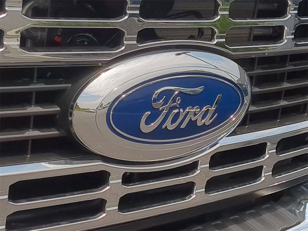 Thumbnail: 2025 Ford F-250 - 26