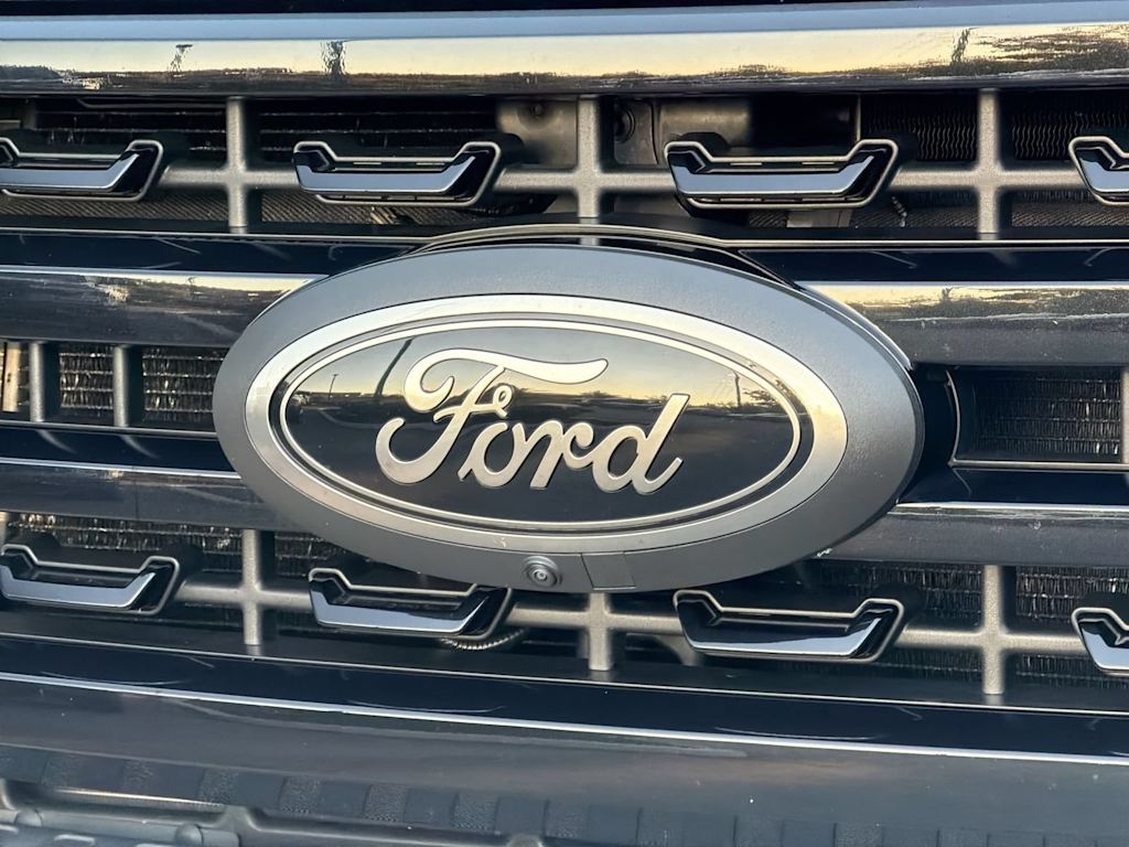 Thumbnail: 2023 Ford F-350 - 24