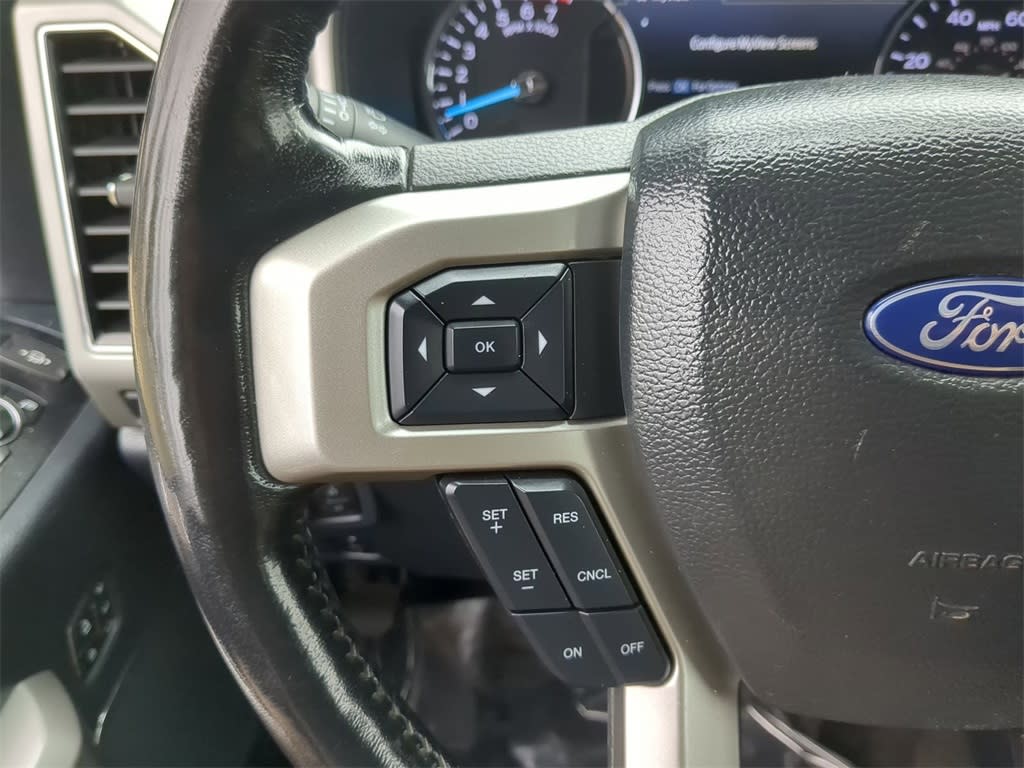 2022 Ford F-350 Lariat 29