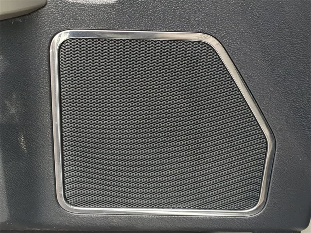 2022 Ford F-350 Lariat 34