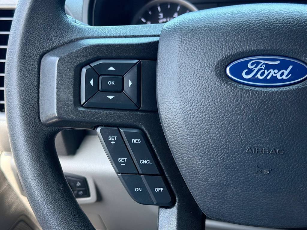 Thumbnail: 2022 Ford F-350 - 29