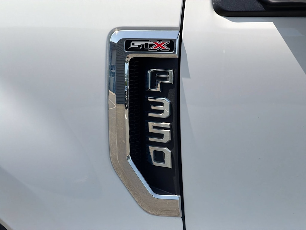 Thumbnail: 2022 Ford F-350 - 25