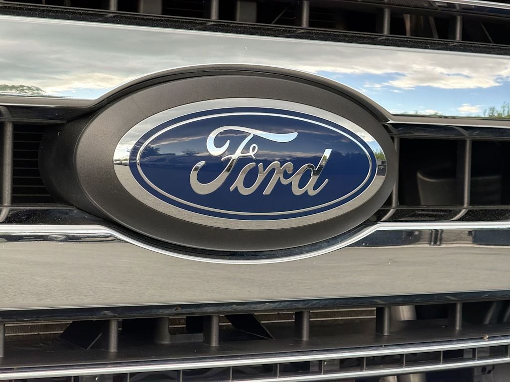 Thumbnail: 2021 Ford F-350 - 6