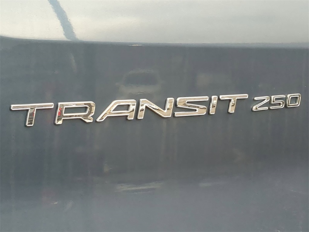 2025 Ford Transit Series 250 25