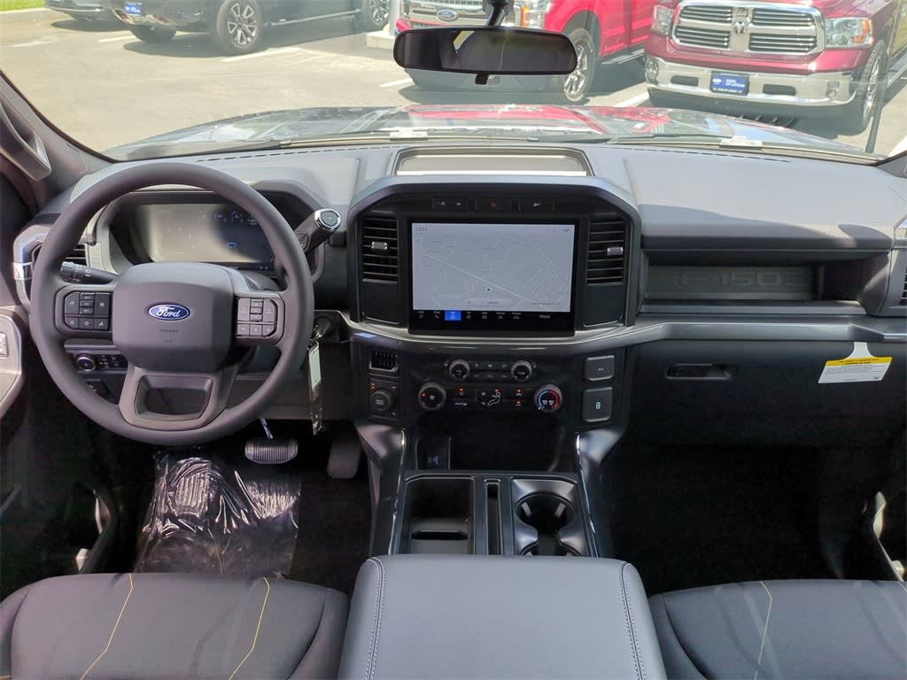 2024 Ford F-150 STX 8