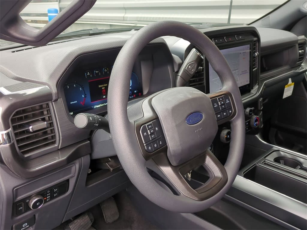 2024 Ford F-150 STX 2