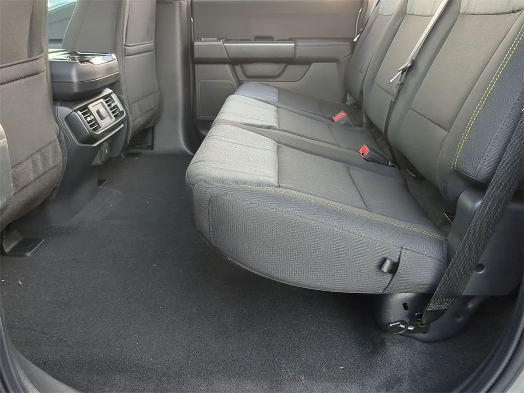 2025 Ford F-150 STX 10