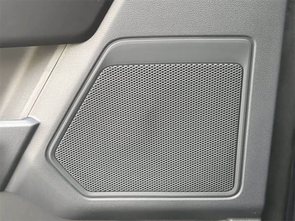 2025 Ford F-150 STX 33