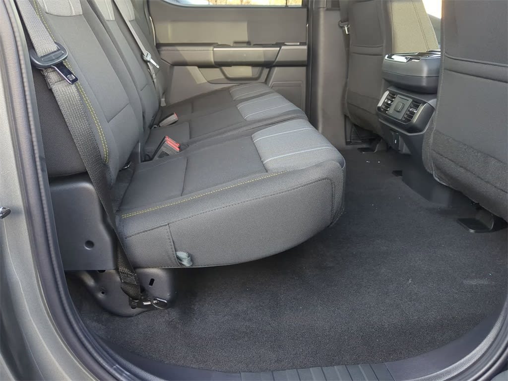 2025 Ford F-150 STX 11