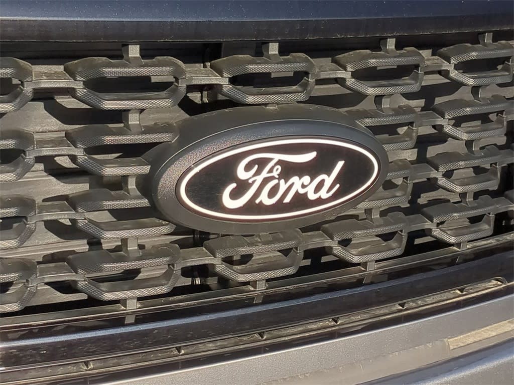 2025 Ford F-150 STX 24