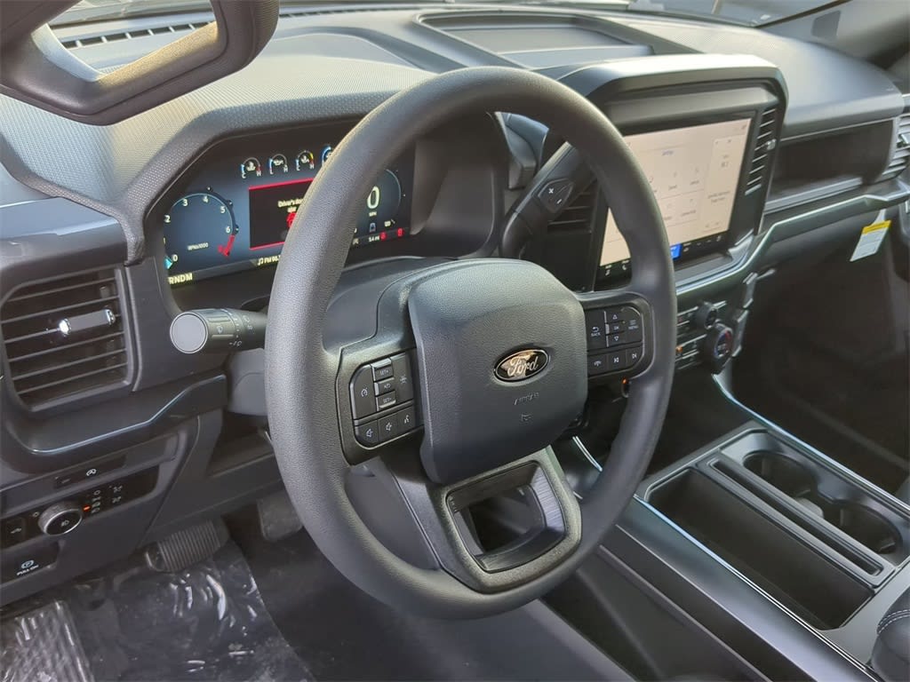 2025 Ford F-150 STX 2