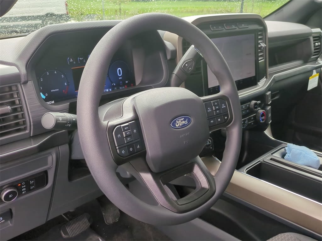 2024 Ford F-150 STX 2