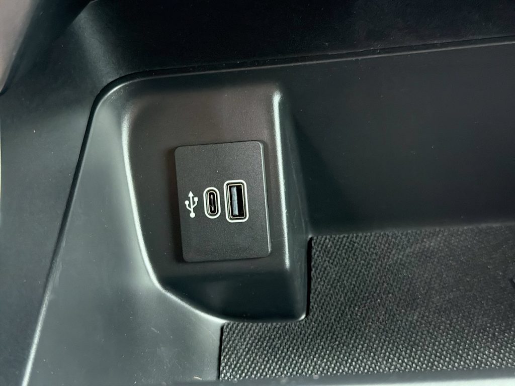 Thumbnail: 2026 Ford F-150 - 32