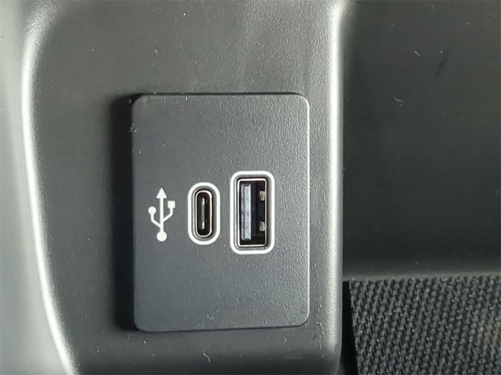 2025 Ford F-150 STX 34