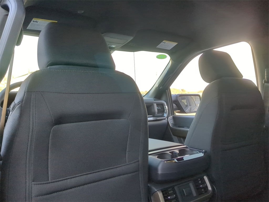 2025 Ford F-150 STX 17