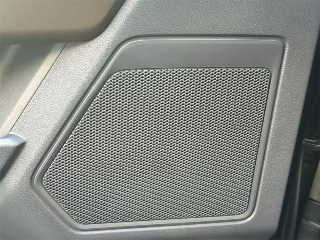 2025 Ford F-150 STX 33