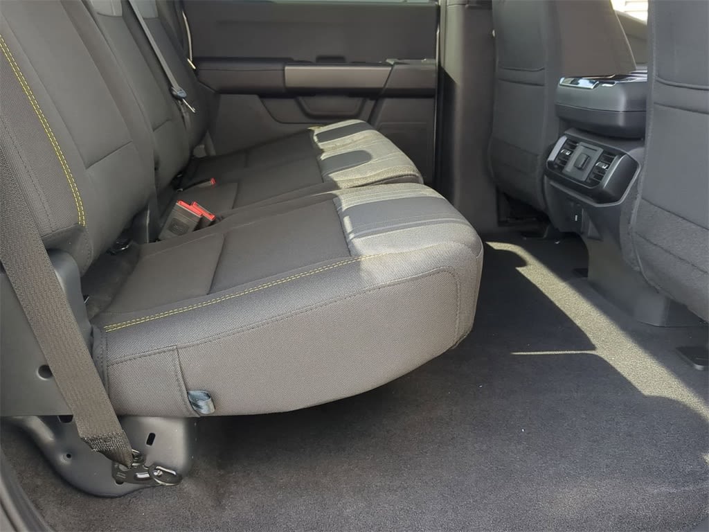 2025 Ford F-150 STX 27