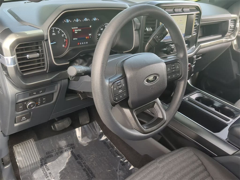 2022 Ford F-150 XL 2