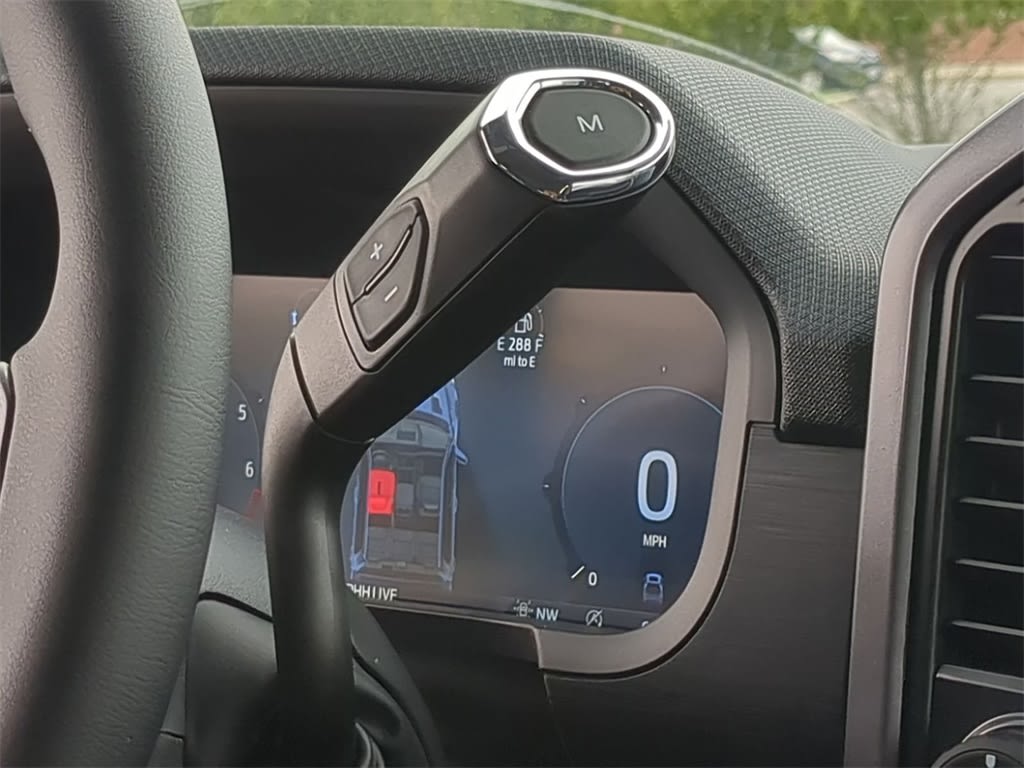2025 Ford F-150 XLT 35