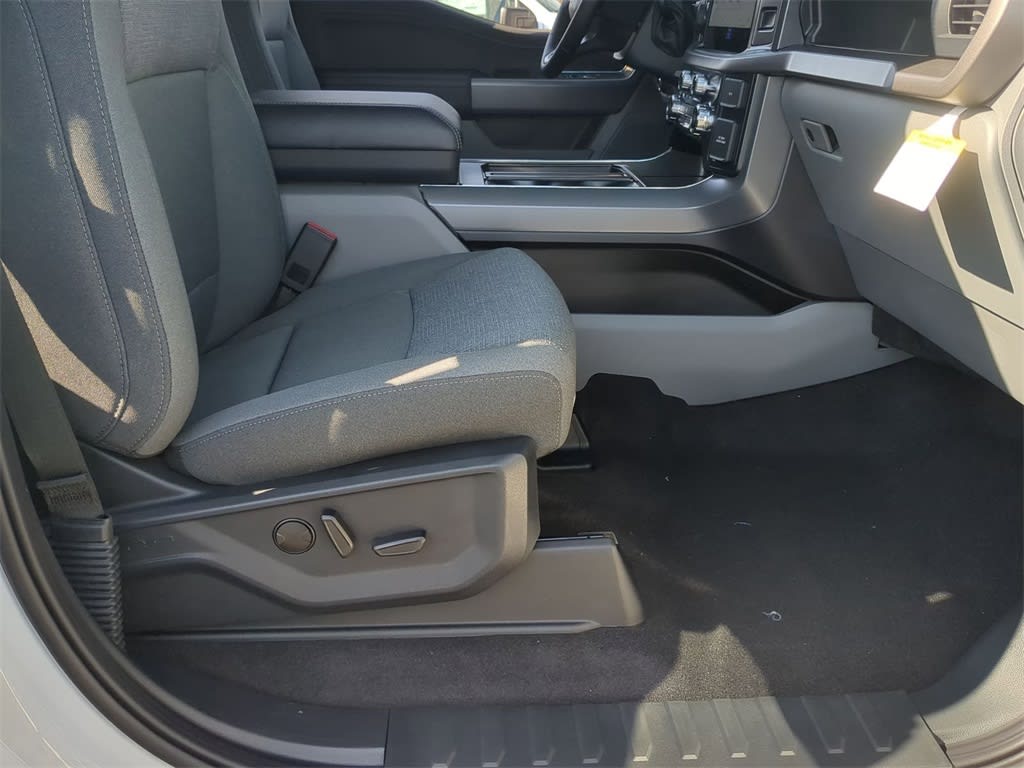 2025 Ford F-150 XLT 27