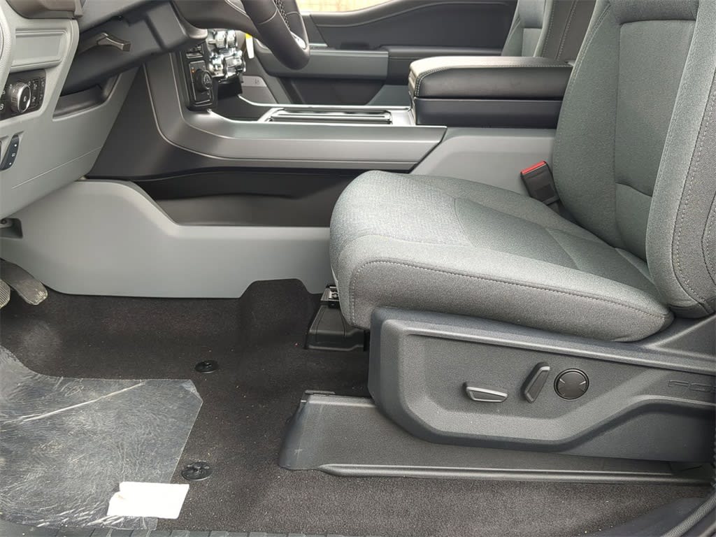 Thumbnail: 2025 Ford F-150 - 26