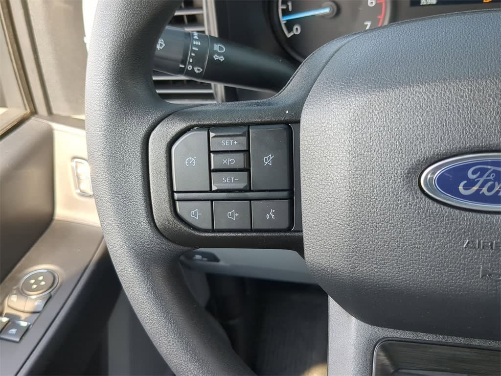 Thumbnail: 2025 Ford F-350 - 26