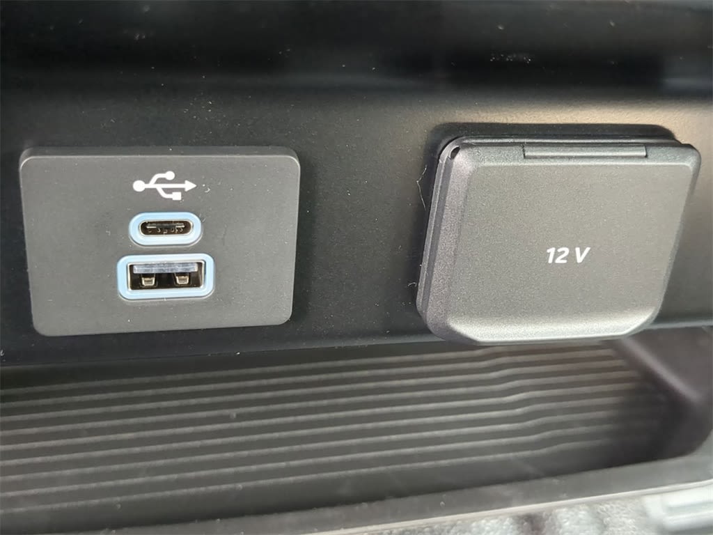 Thumbnail: 2025 Ford F-350 - 32