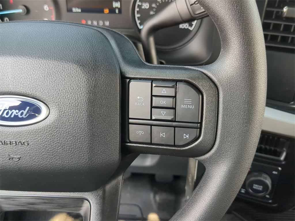 Thumbnail: 2025 Ford F-350 - 27