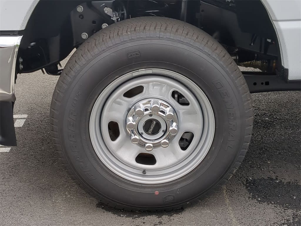 Thumbnail: 2025 Ford F-350 - 8