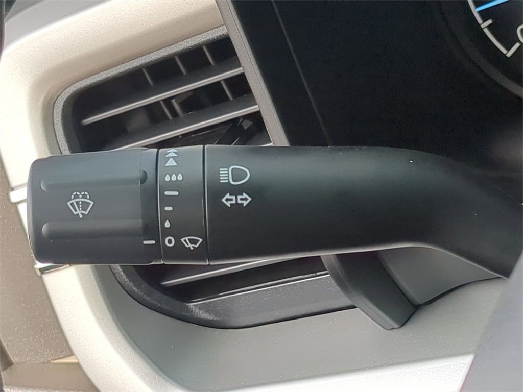 Thumbnail: 2025 Ford F-350 - 28