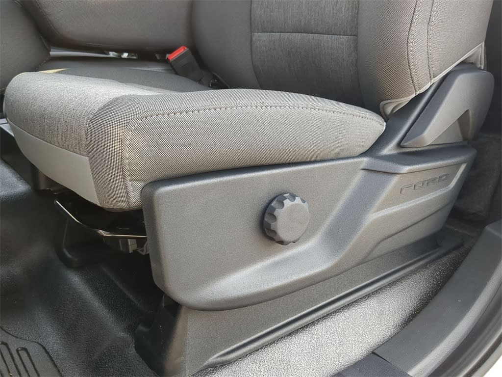 Thumbnail: 2025 Ford F-350 - 25