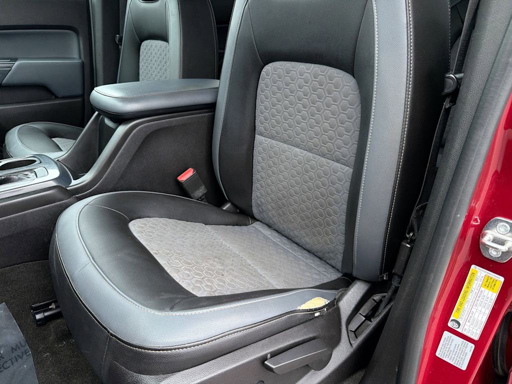 Thumbnail: 2017 Chevrolet Colorado - 10