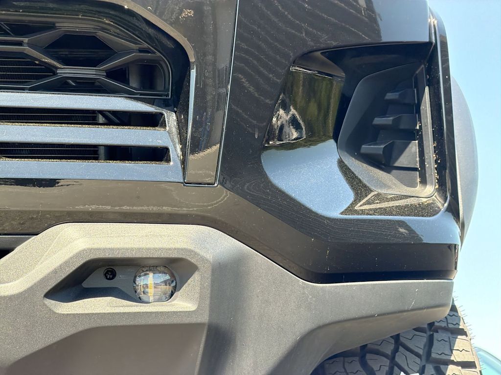 Thumbnail: 2025 Chevrolet Colorado - 24