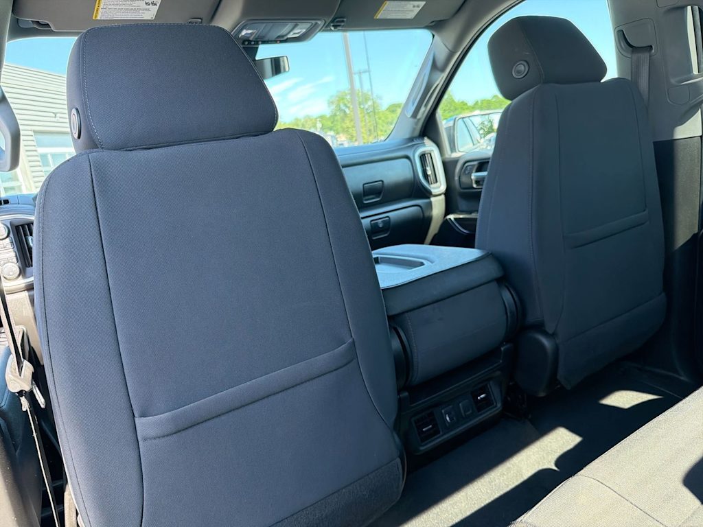 Thumbnail: 2022 Chevrolet Silverado 1500 - 11